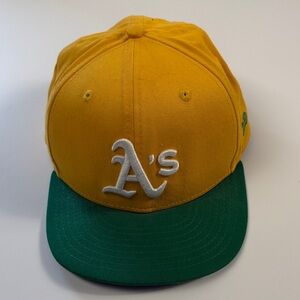 Oakland   Athletics Hometown  SnapBack cap Genuine Merchandise